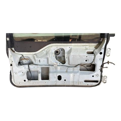 Porta traseira (3ª/5ª porta-malas (tampa de alcapão) Nissan Terrano 2 R20