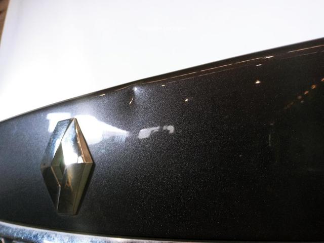 901002987R Крышка багажника купить Винница