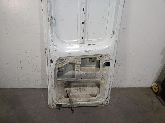 901019505R RENAULT Дверь фургона задняя распашная левая купить в Житомир