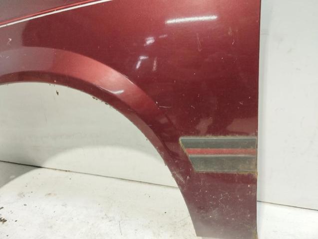 Pára-lama dianteiro esquerdo Opel Corsa 93, 94, 98, 99