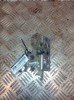 Fecho da porta dianteira esquerda 9017200135 MERCEDES