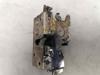 Fecho da porta dianteira esquerda 9017200135 MERCEDES