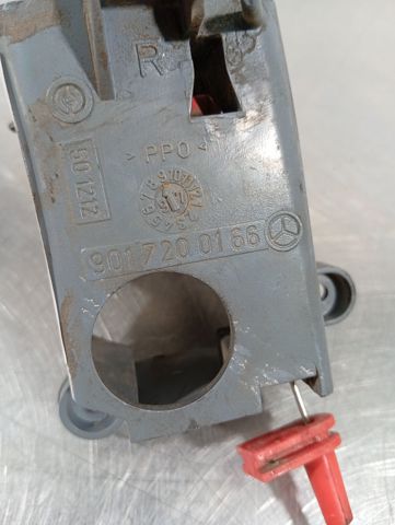 MERCEDES 9017200166 Ручка двери передней внутренняя правая в наличии Каменское