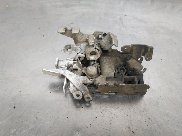 MERCEDES 9017200235 Замок передней правой двери в наличии Каменское