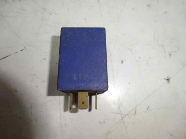 Relê de controlo de limpador pára-brisas 90240092 Opel