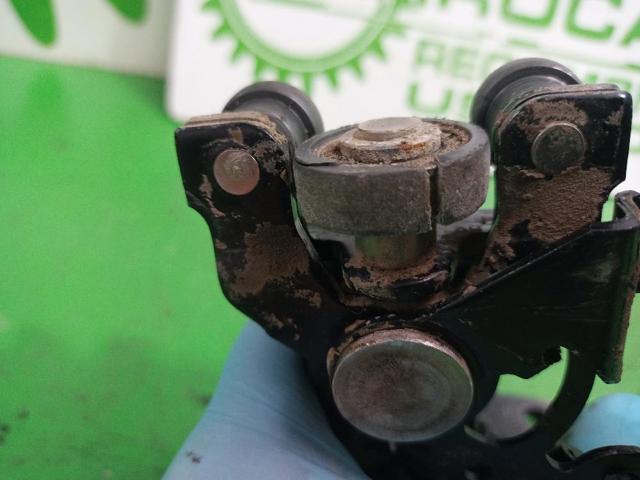 903422 PEUGEOT Ролик двери боковой (сдвижной) правый нижний купить в Павлоград