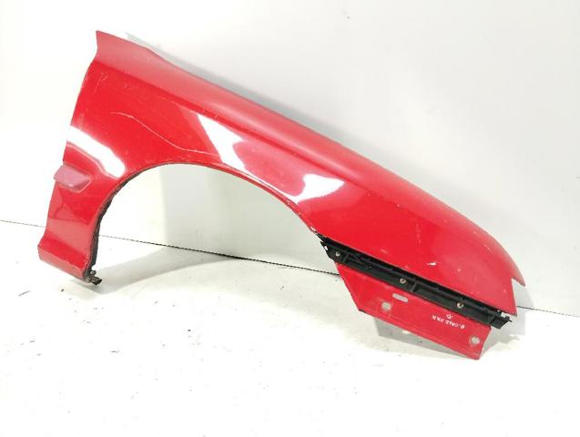 Pára-lama dianteiro direito Opel Calibra 85