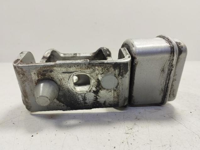 9037C1 PEUGEOT Петля двери задней левой купить в Тернополь