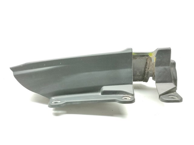 903901105R Накладка стойки кузова внешняя задняя правая купить Украина