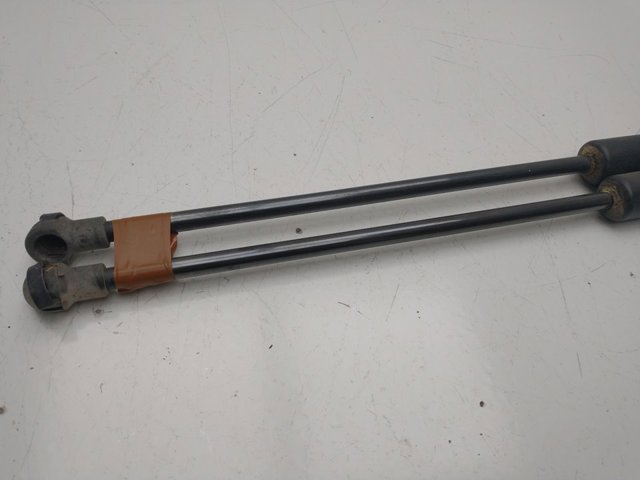 90450JG400 NISSAN Амортизатор багажника купить в Хмельницкий