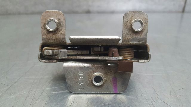 Fecho de tampa de porta-malas (de 3ª/5ª porta traseira) Opel Vectra 36