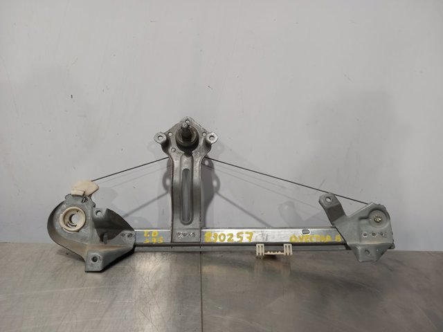 Mecanismo de acionamento de vidro da porta traseira direita 90464336 Opel