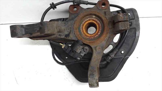 OPEL 90468577 Цапфа передняя левая в наличии Ужгород
