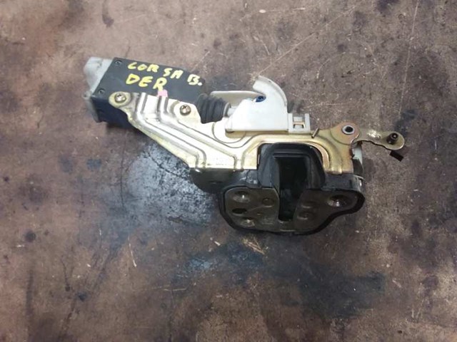 OPEL 90493702 Замок передней правой двери в наличии Днепр