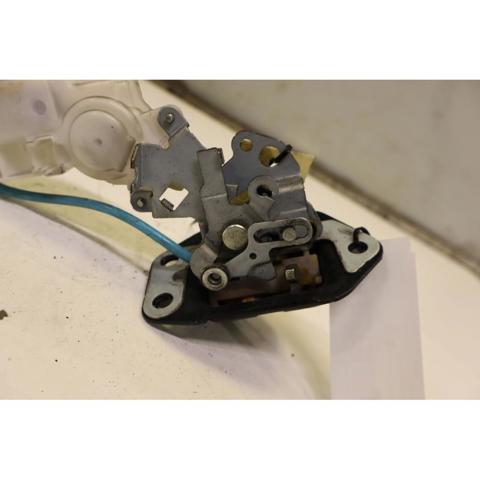 NISSAN 905021HM0A Замок багажника в наличии Ровно