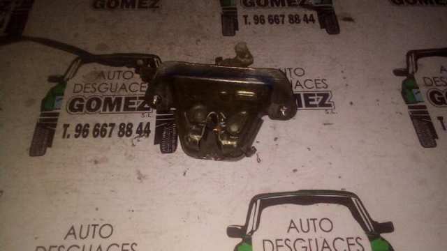 Fecho de tampa de porta-malas (de 3ª/5ª porta traseira) Nissan Primera P10