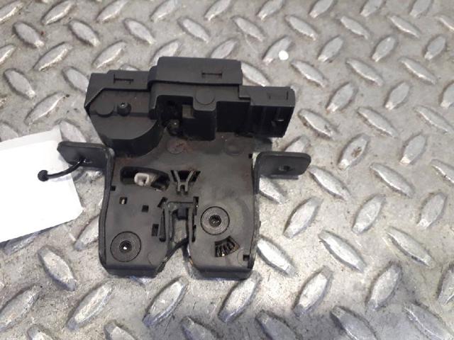 90502AV70A NISSAN Замок багажника купить в Ровно