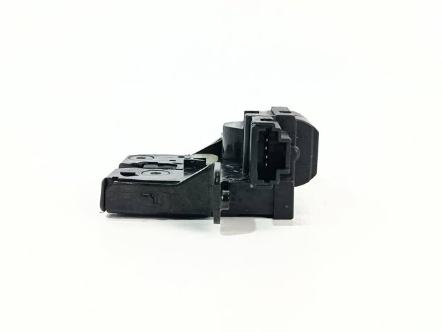90502EY12D NISSAN Замок багажника купить в Ровно