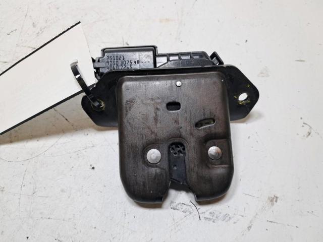 NISSAN 905030754R Замок багажника в наличии Украина