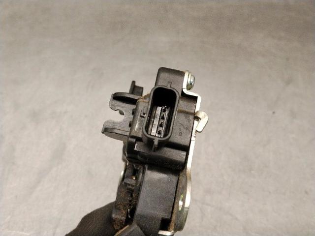 905033138R RENAULT Замок багажника купить в Николаев
