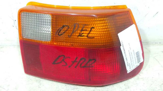 OPEL 90510613 Фонарь задний правый в наличии Чернигов