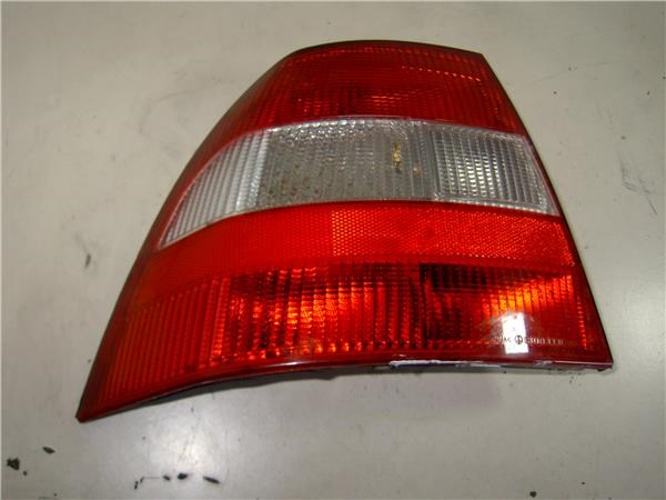 Luz traseira esquerda para Opel Vectra B 1.6 I 16v (f19) x16xel 90512715