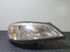 Luz direita 90520878 OPEL