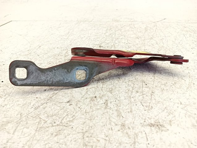 OPEL 90521520 Петля капота правая в наличии Ровно