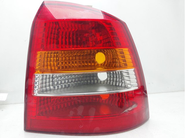 Luz traseira direita para Opel Astra G Fastback (T98) 1.6 (F08,F48) Z16Se 90521544