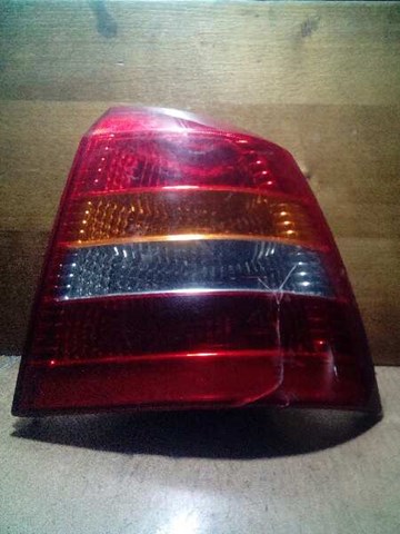 Luz traseira direita para Opel Astra G Fastback 1.6 (F08, F48) Z16SE 90521544