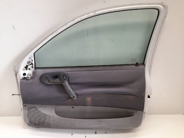OPEL 90535080 Дверь передняя правая в наличии Ирпень
