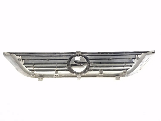 OPEL 90540318 Решетка радиатора в наличии Запорожье