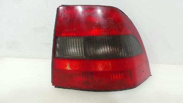 Luz traseira direita para Opel Vectra B (J96) (1995-2002) 1.6 i 16v (f19) x16xel 90568049