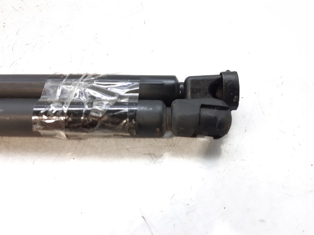OPEL 90579440 Амортизатор багажника в наличии Черкассы