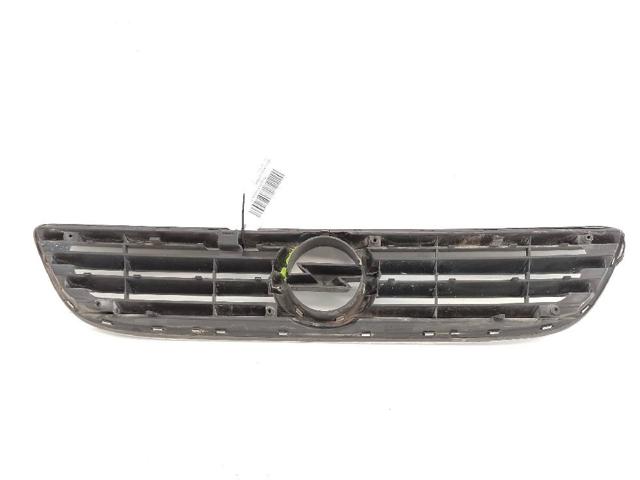 OPEL 90580685 Решетка радиатора в наличии Черновцы