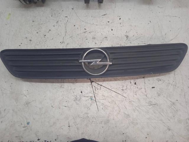 90588120 OPEL Решетка радиатора купить в Ровно