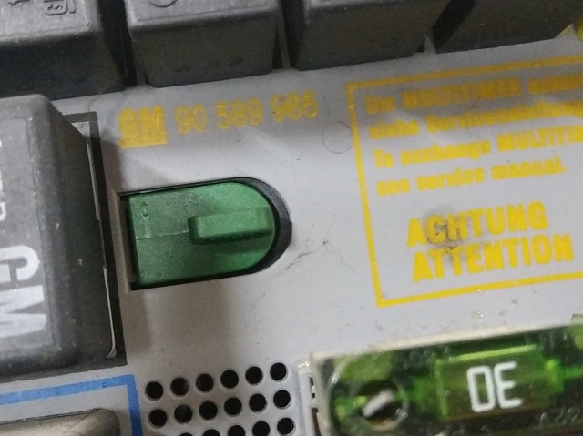 OPEL 90589965 в наличии Ровно