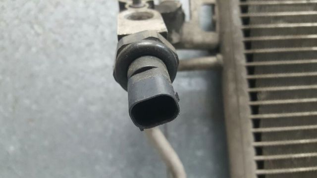 9065000054 MERCEDES Радиатор кондиционера купить в Чернигов