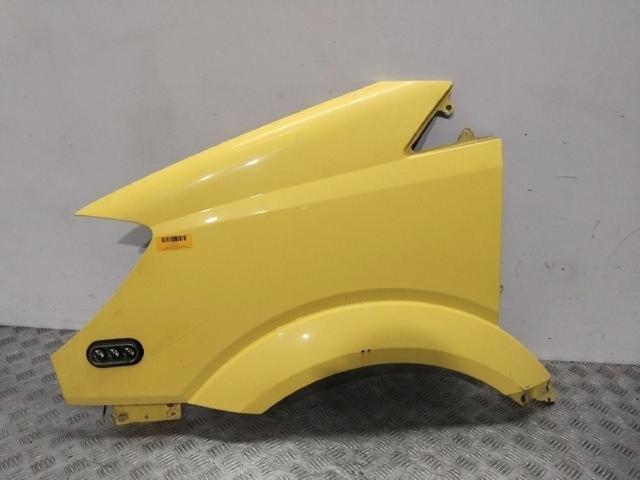 Pára-lama dianteiro esquerdo 9066377719 MERCEDES