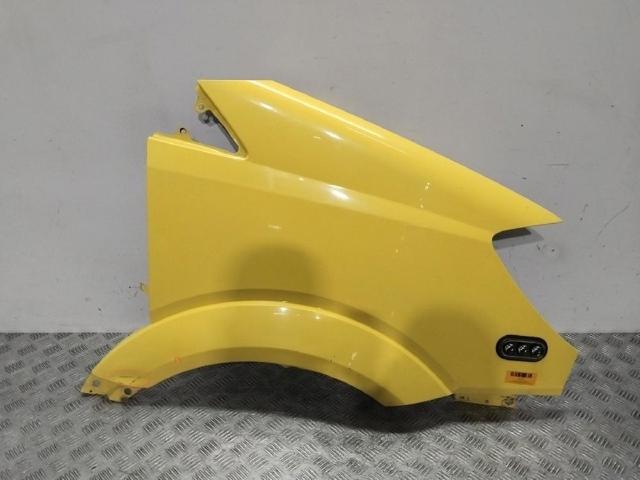 Pára-lama dianteiro direito 9066377819 MERCEDES