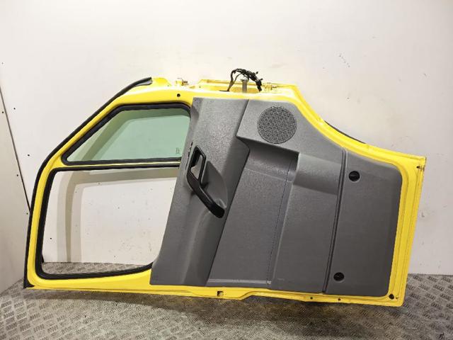 Porta dianteira esquerda Mercedes Sprinter 906