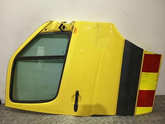 9067200105 MERCEDES Дверь передняя правая купить в Ужгород