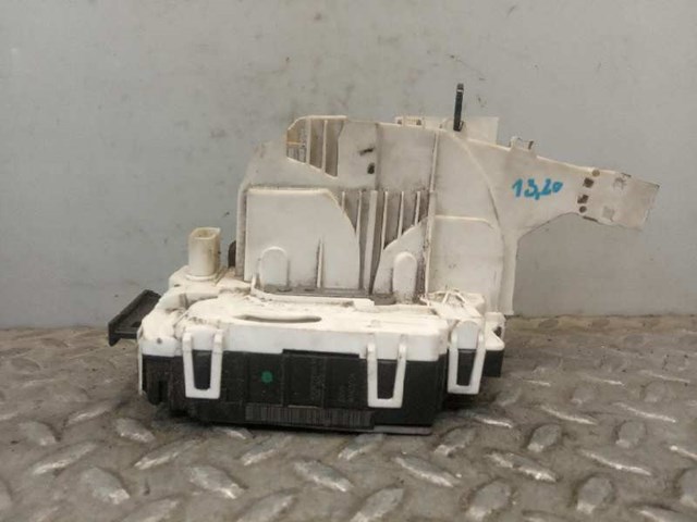 9067304335 MERCEDES Замок двери боковой сдвижной правой купить в Одесса