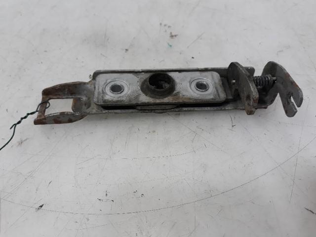 MERCEDES 9067500450 Замок капота в наличии Чернигов
