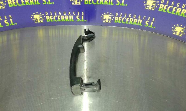 910965 PEUGEOT Держатель наружной ручки двери правых дверей купить в Павлоград