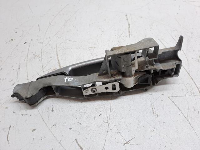 9109A6 PEUGEOT Держатель наружной ручки двери правых дверей купить в Чернигов