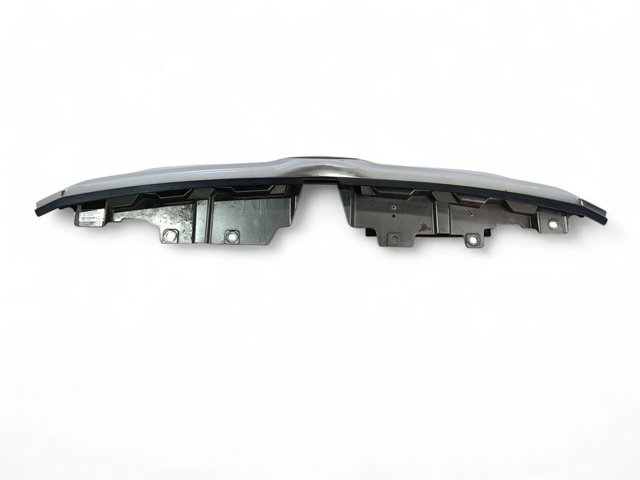 91121SC012 SUBARU Решетка радиатора купить в Винница