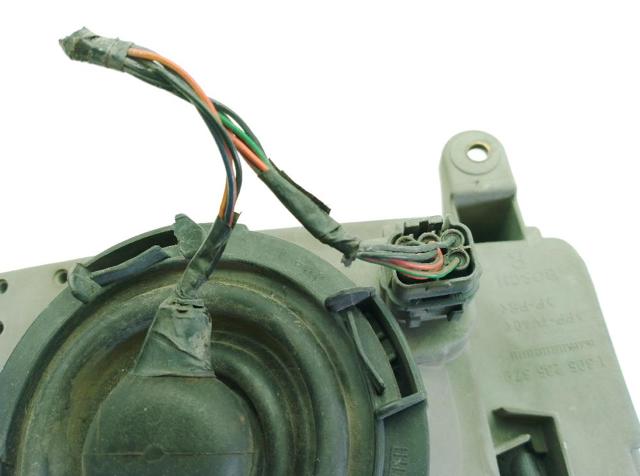 OPEL 91157026 Фара правая в наличии Каменское