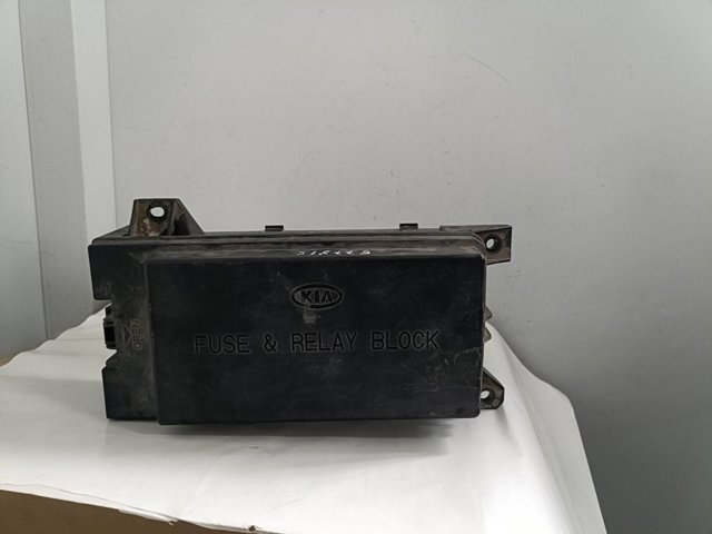 Unidade de dispositivos de segurança KIA Sorento 1 JC