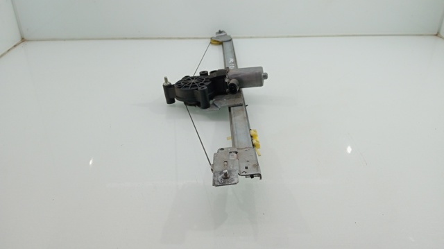 Mecanismo de acionamento de vidro da porta dianteira direita 91165705 OPEL